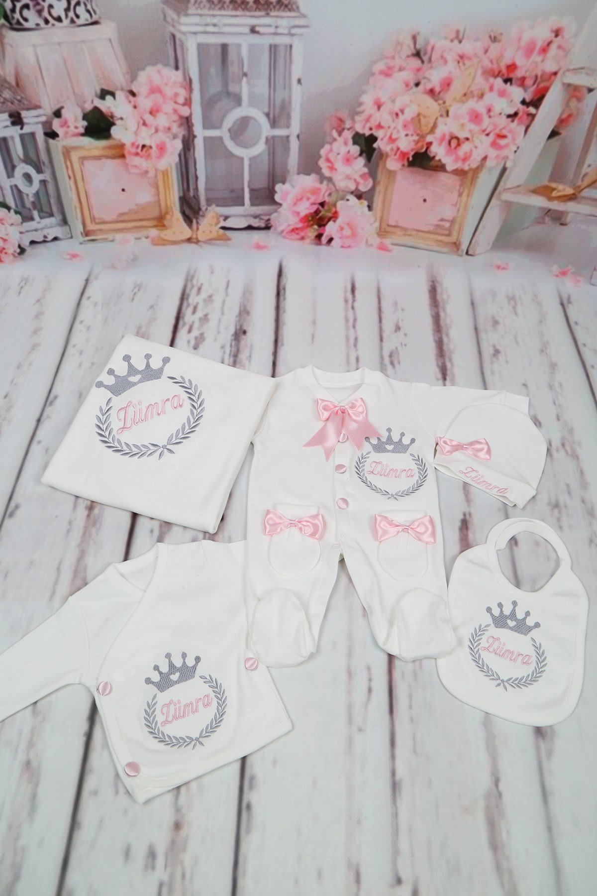 Personalized Crown Embroidery 10 Piece Baby Rompers Set-1027