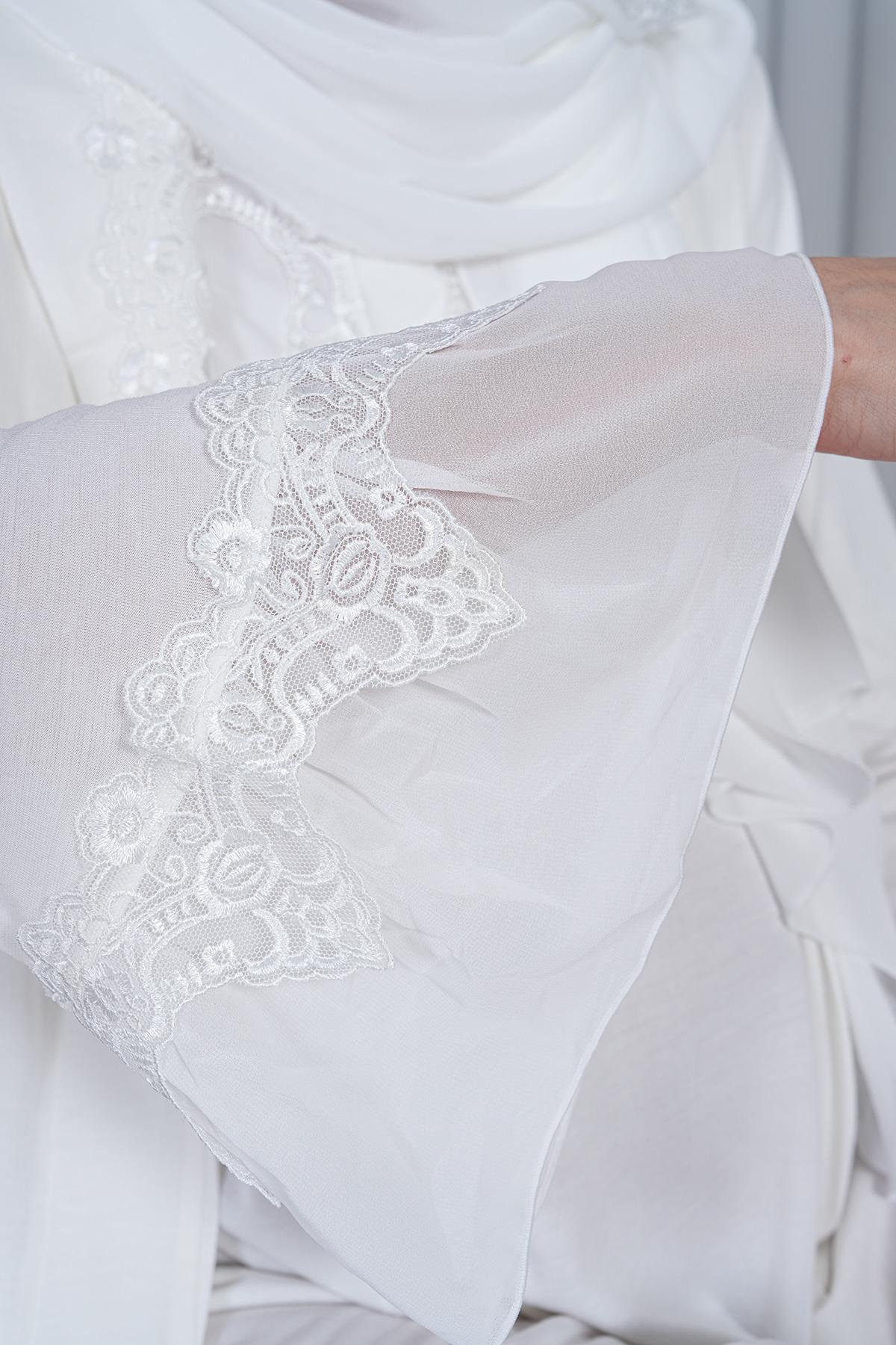 Kısa Kol Gizli Emzirme Özellikli Ekru Sabahlıklı Lohusa Pijama Takımı