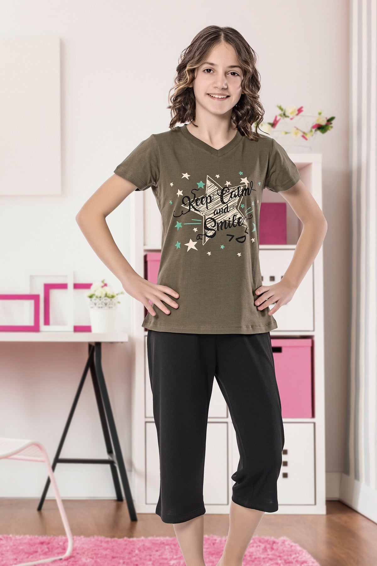 Kız Çoçuk Garson Kapri Pijama Takım 8093