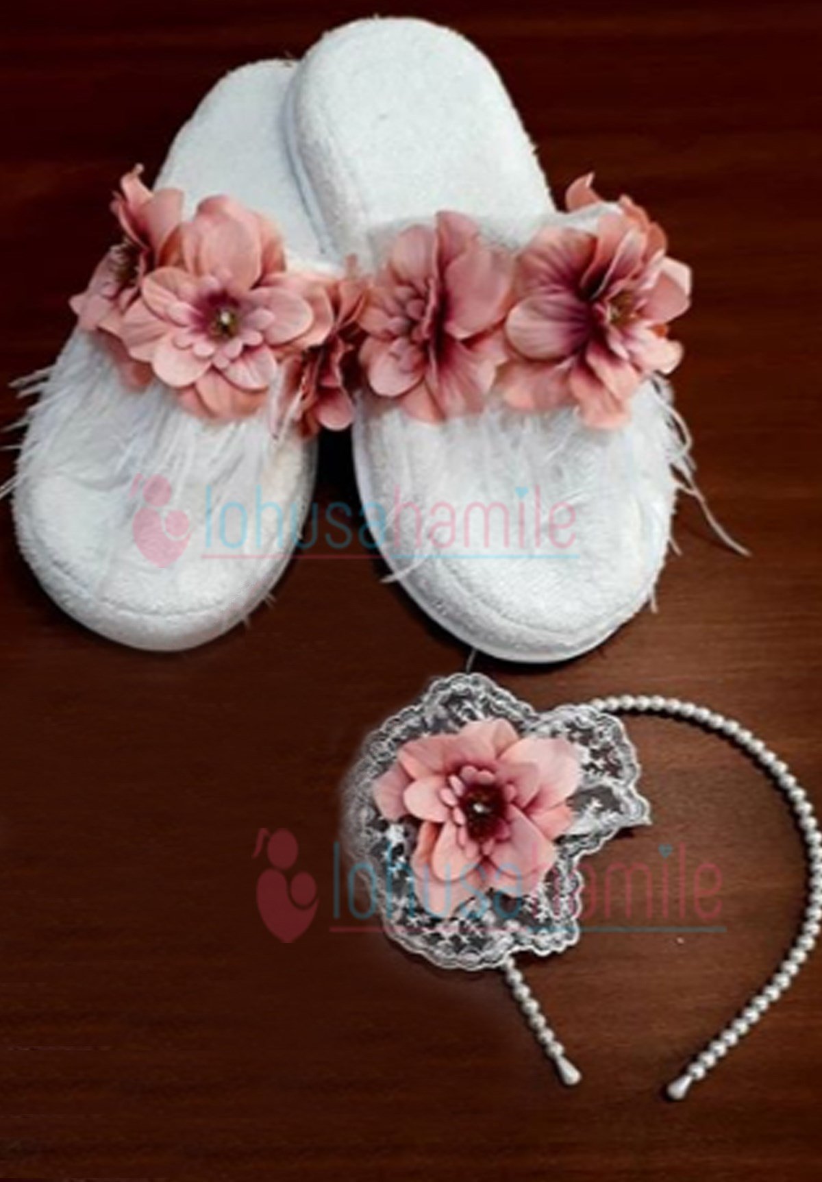 Lh 10109 Somon Çiçekli Lohusa Tac ve Terlik Seti