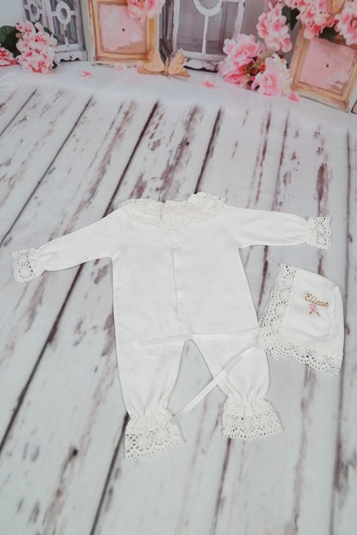 Lh0307 İsme Özel Güpür Yaka Dantelli Kız Bebek 2'li Takım