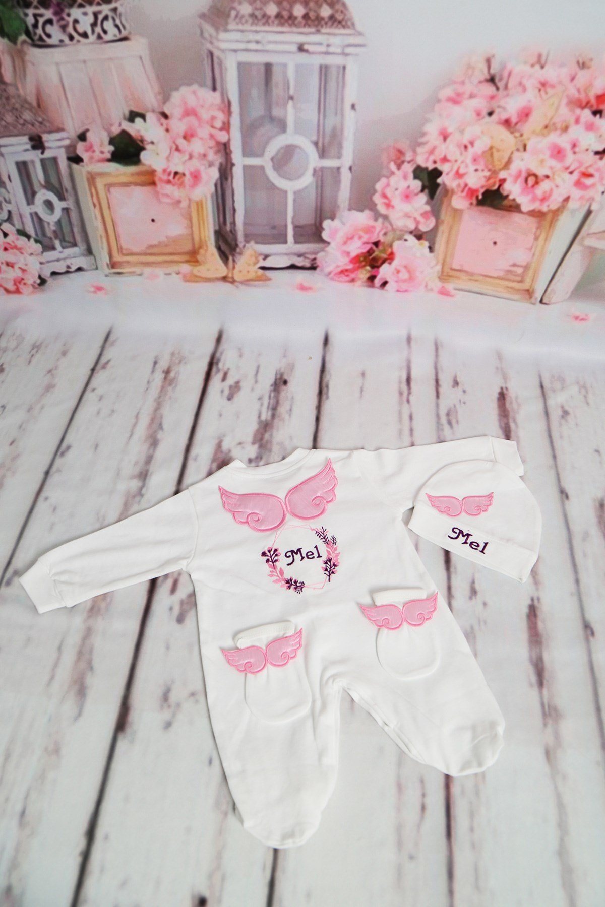 Lh0354 İsme Özel Astilbe Esintili Nakışlı 3lü Hastane Çıkış Set