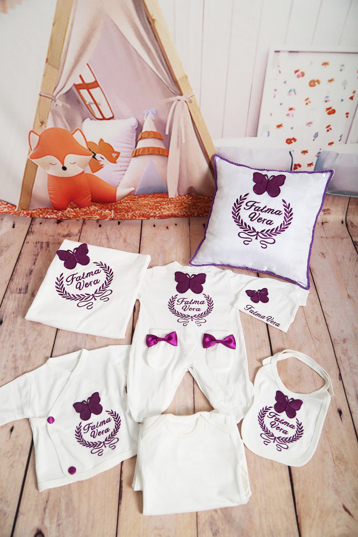 Lh1158 Personalized Hospital Exit with Name 11 Pieces and Cushion