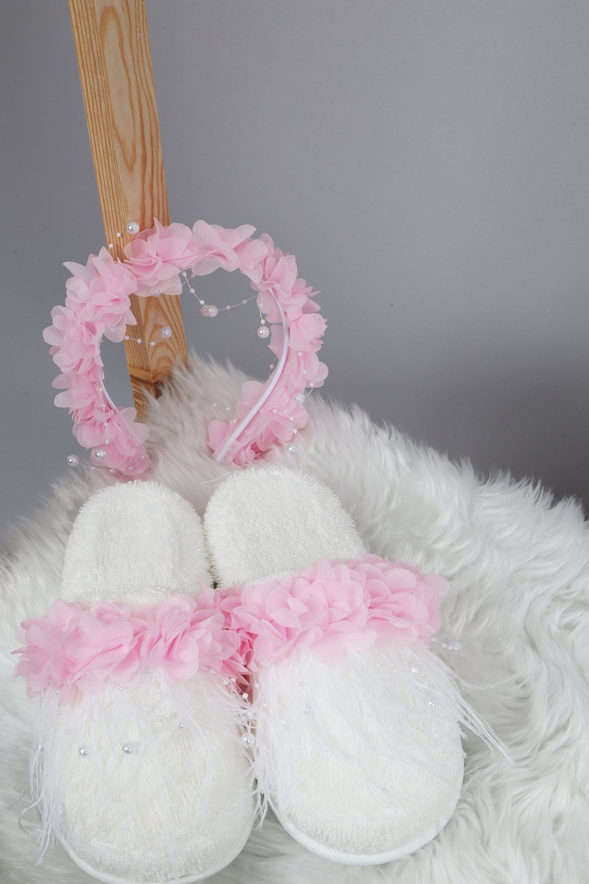 Lh23106 Pembe Alya Lohusa Terlik ve Taç Seti