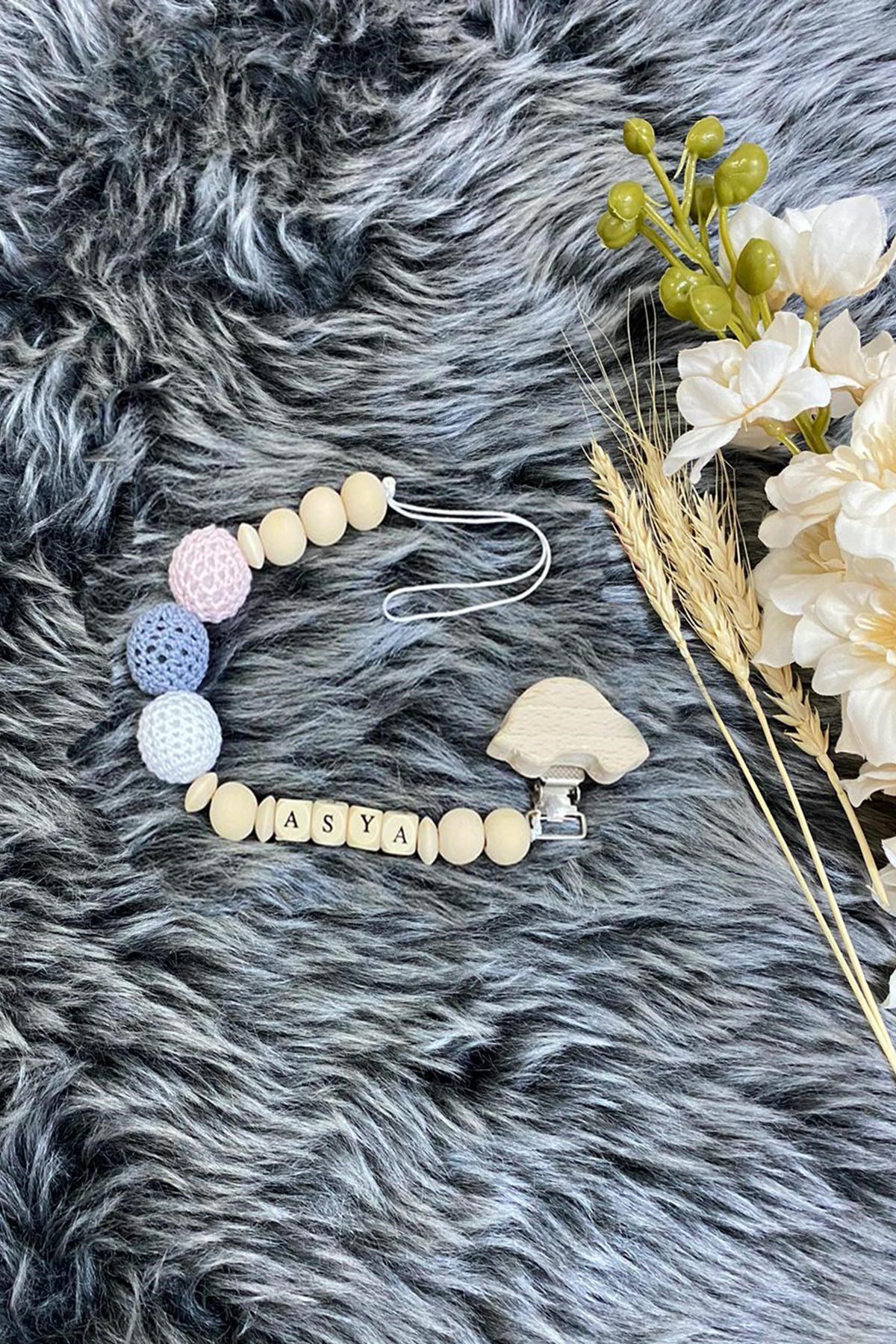 lh29010 Organik İsimli Emzik Zinciri