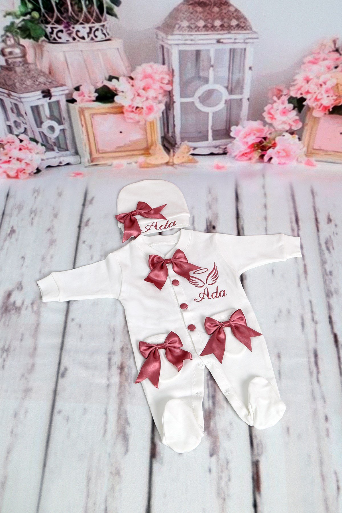 Lh3098 İsme Özel Kanat Nakışlı Hastane Çıkışı 3lü Set