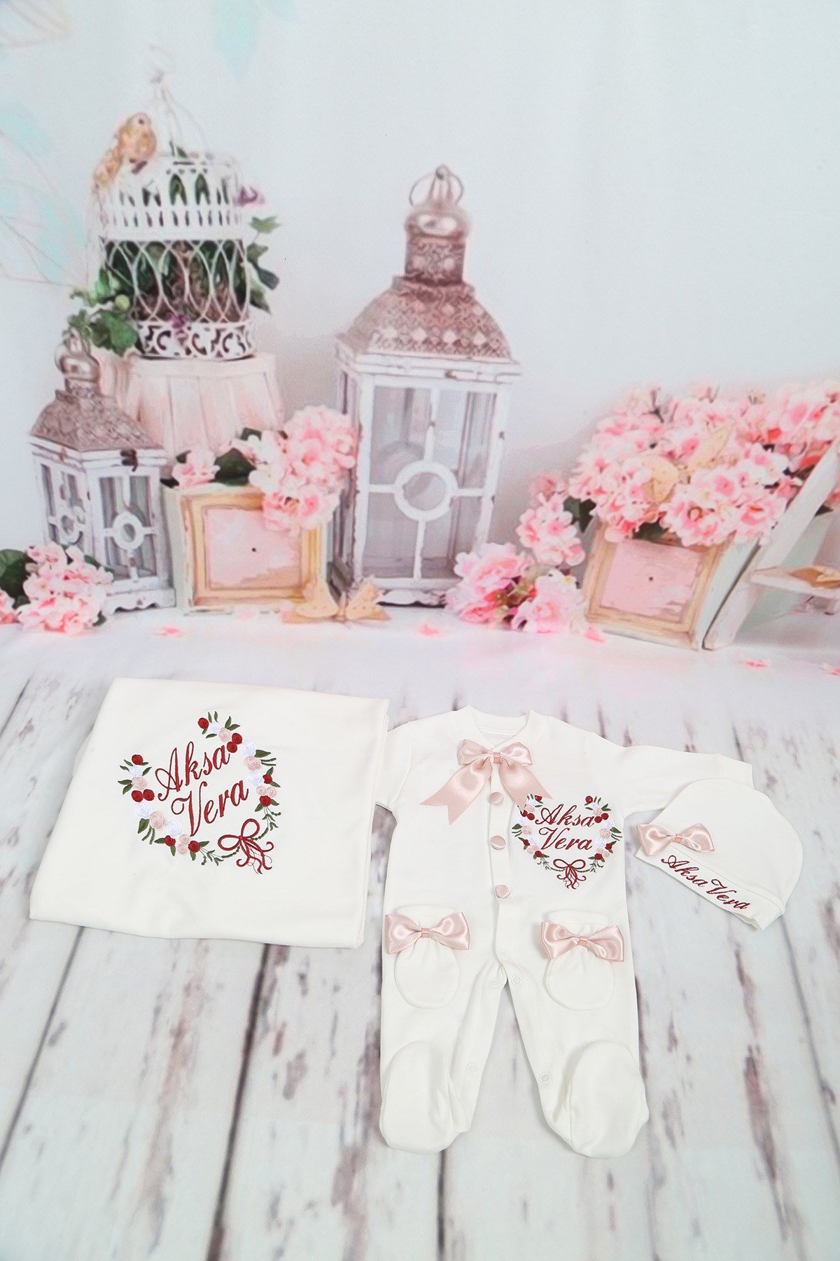 Lh4076 İsme Özel Kurdele ve Nakışlı Hastane Çıkışı 4'lü set