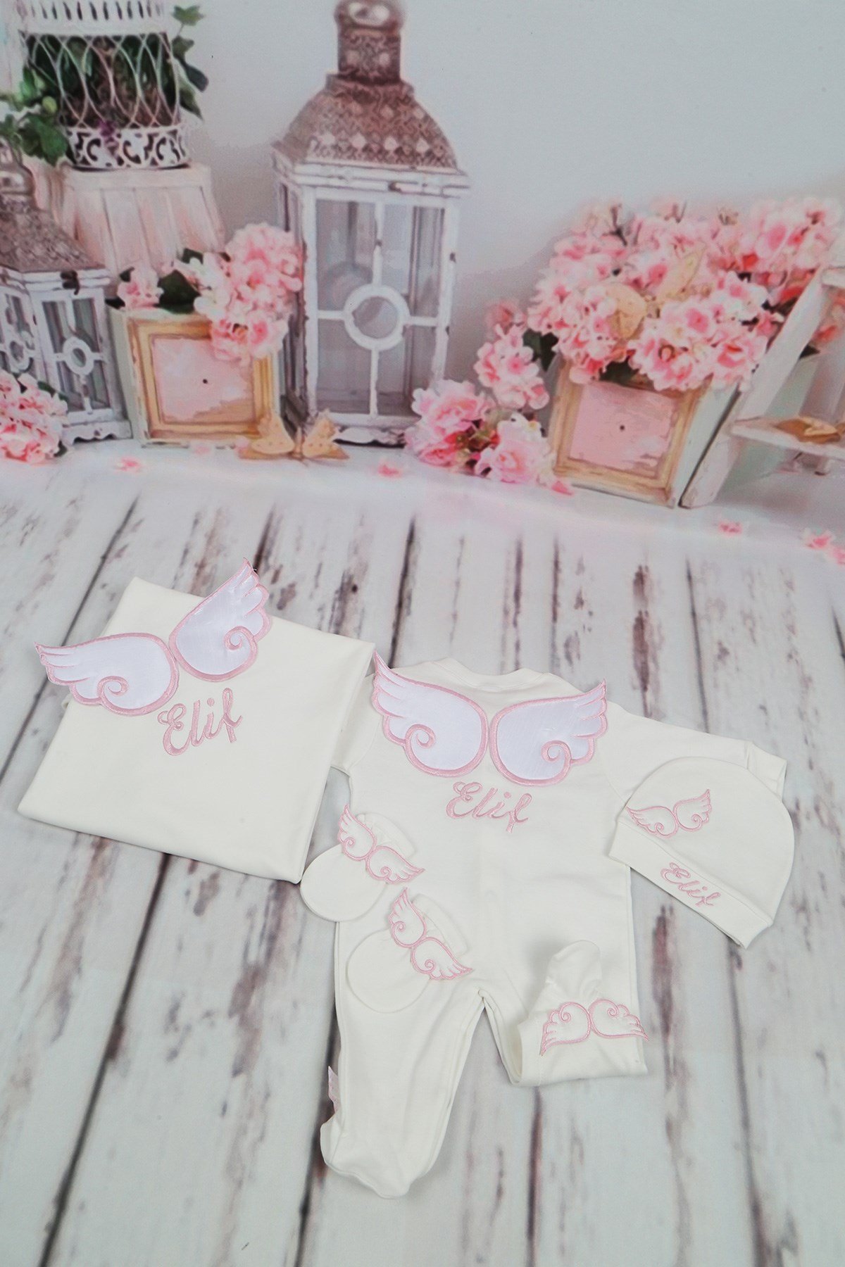 Lh4086 İsme Özel Kanat Nakışlı Hastane Çıkışı 4lü Set