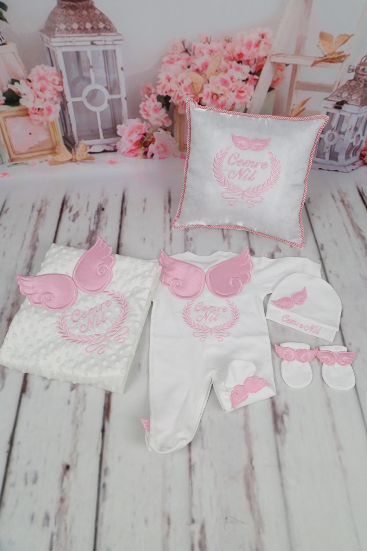 lh5039 İsimli Takı Yastığı ve 5li Bebek Tulum Seti