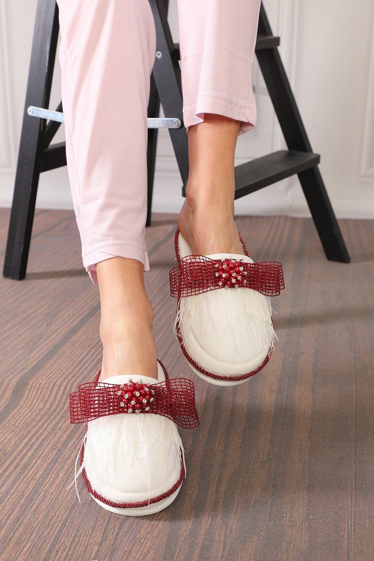 Liam Bordo Lohusa Terliği