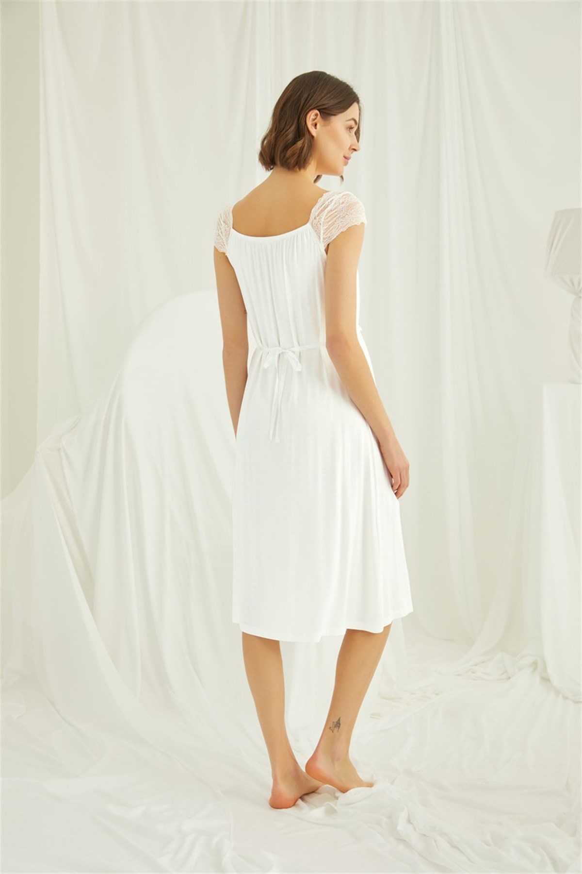 Monamise 18300 Lohusa Gecelik