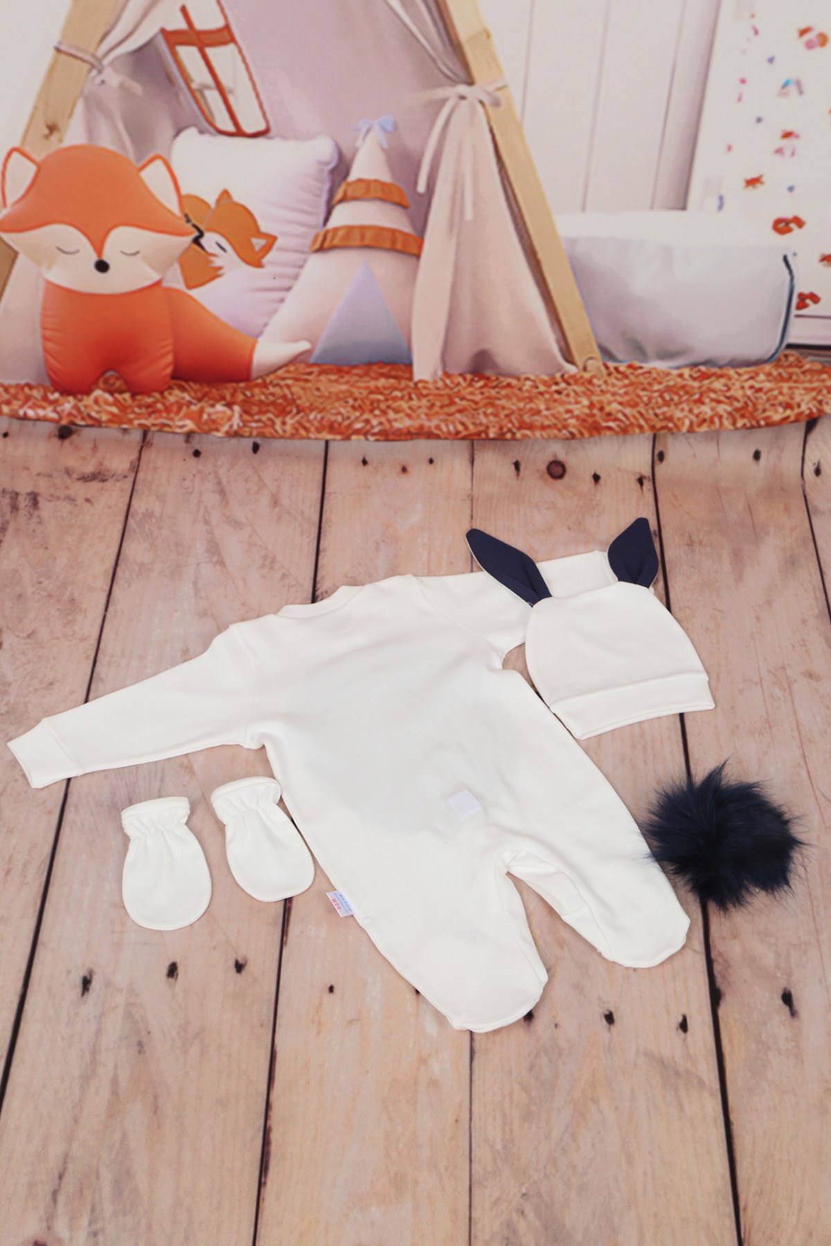 Tavşanlı Ekru-Lacivert 3'lü Tulum Seti