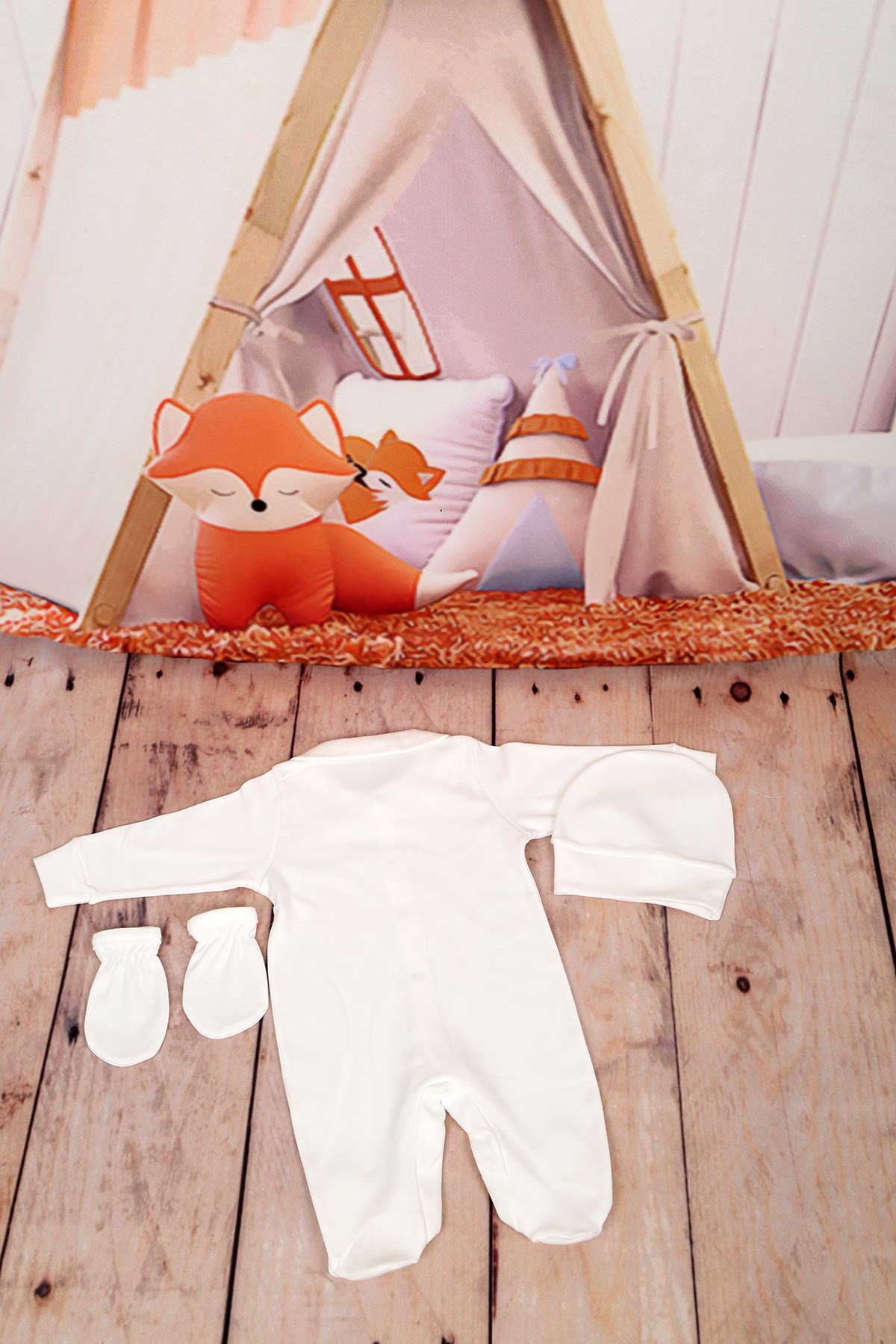 Yeni Doğan Yaka Detaylı Ekru 3lü Bebek Tulum Seti