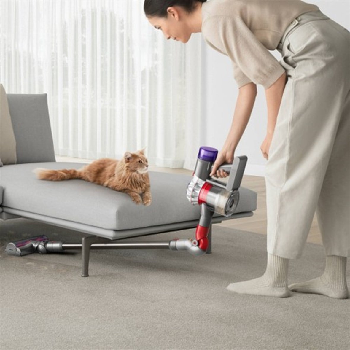 DYSON V8 ABSOLUTE KABLOSUZ DİKEY SÜPÜRGE
