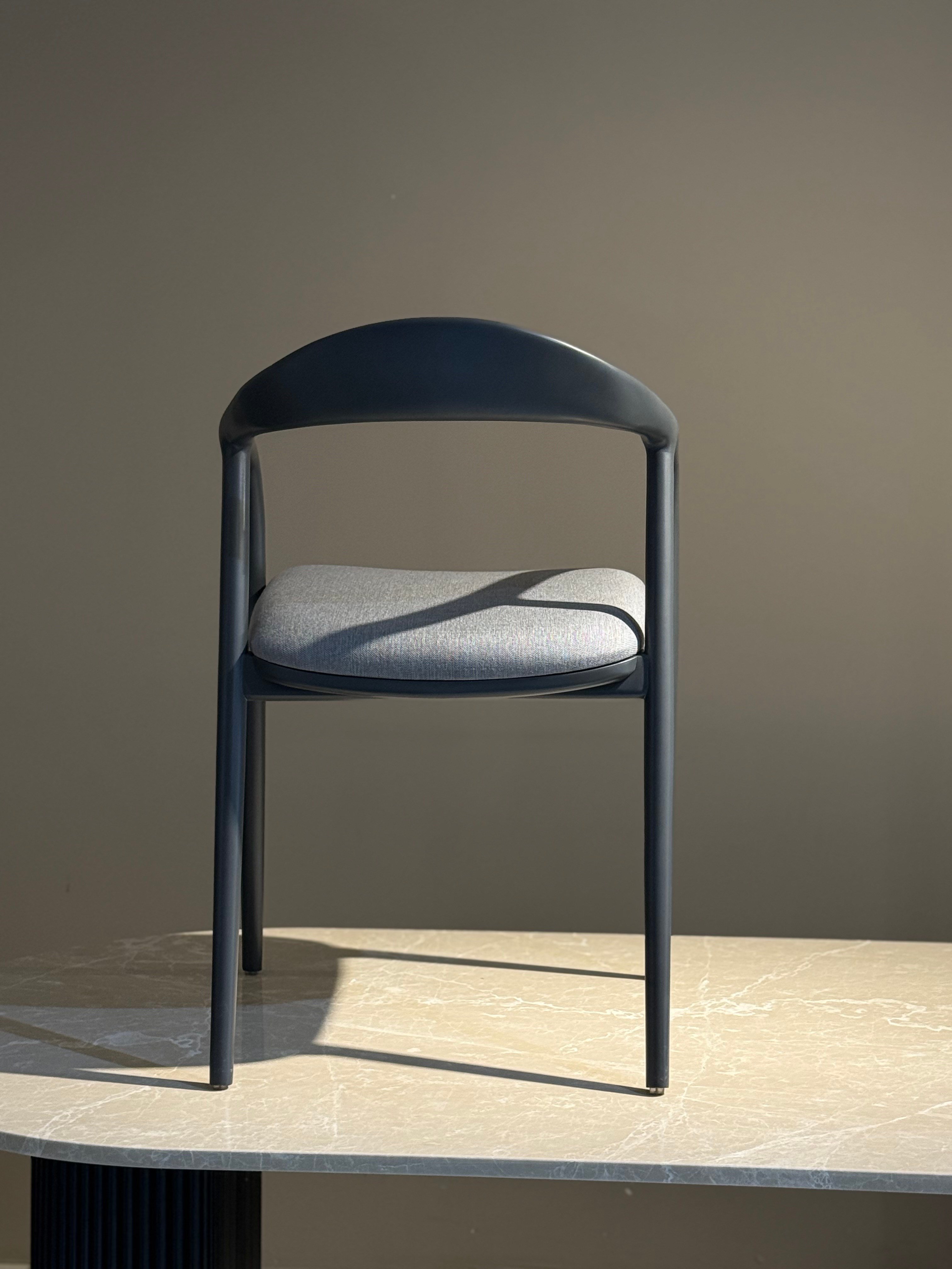 AHŞAP YILAN SANDALYE 