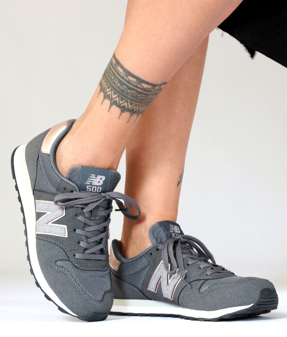 New Balance 500 Gri Platin Kadın Günlük Senaker Spor Ayakkabı GW500TSG v7