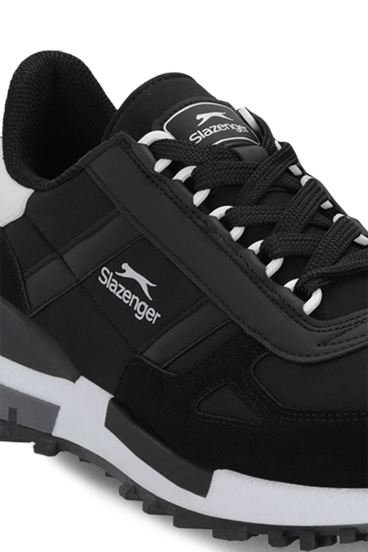 Slazenger Skate Siyah Beyaz Koşu & Yürüyüş Spor Ayakkabısı SA16RE022-510