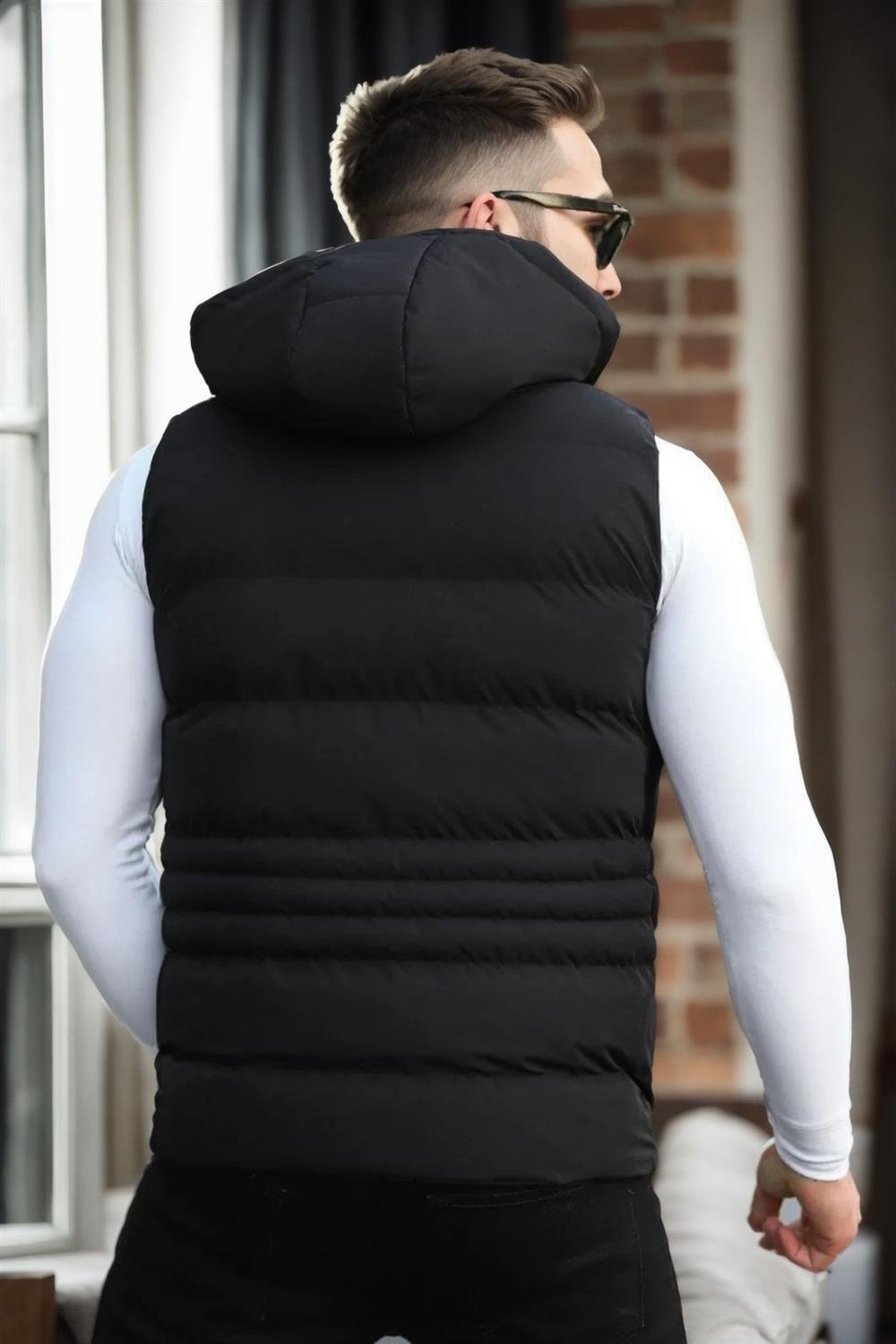 17736 Dewberry Removable Hooded Mens Vest-SİYAH