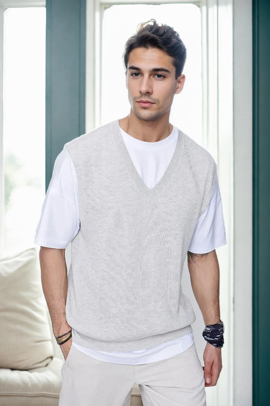 26088 Dewberry V-Neck Mens Sweater-GRİ