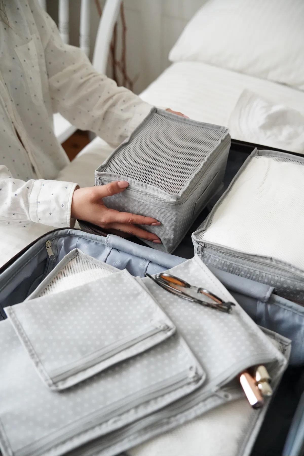 52772 Dewberry 6 Piece Suitcase Set - Storage Bag-GRİ