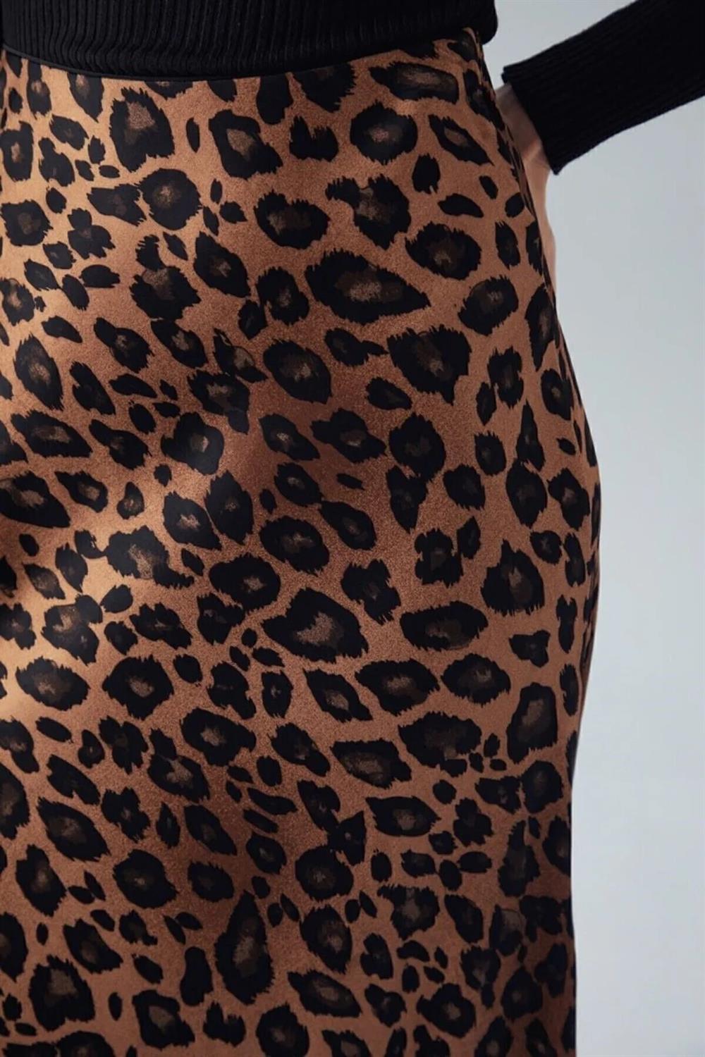 68223 Dewberry Leopard Pattern Satin Midi Length Skirt-SİYAH-KAHVE