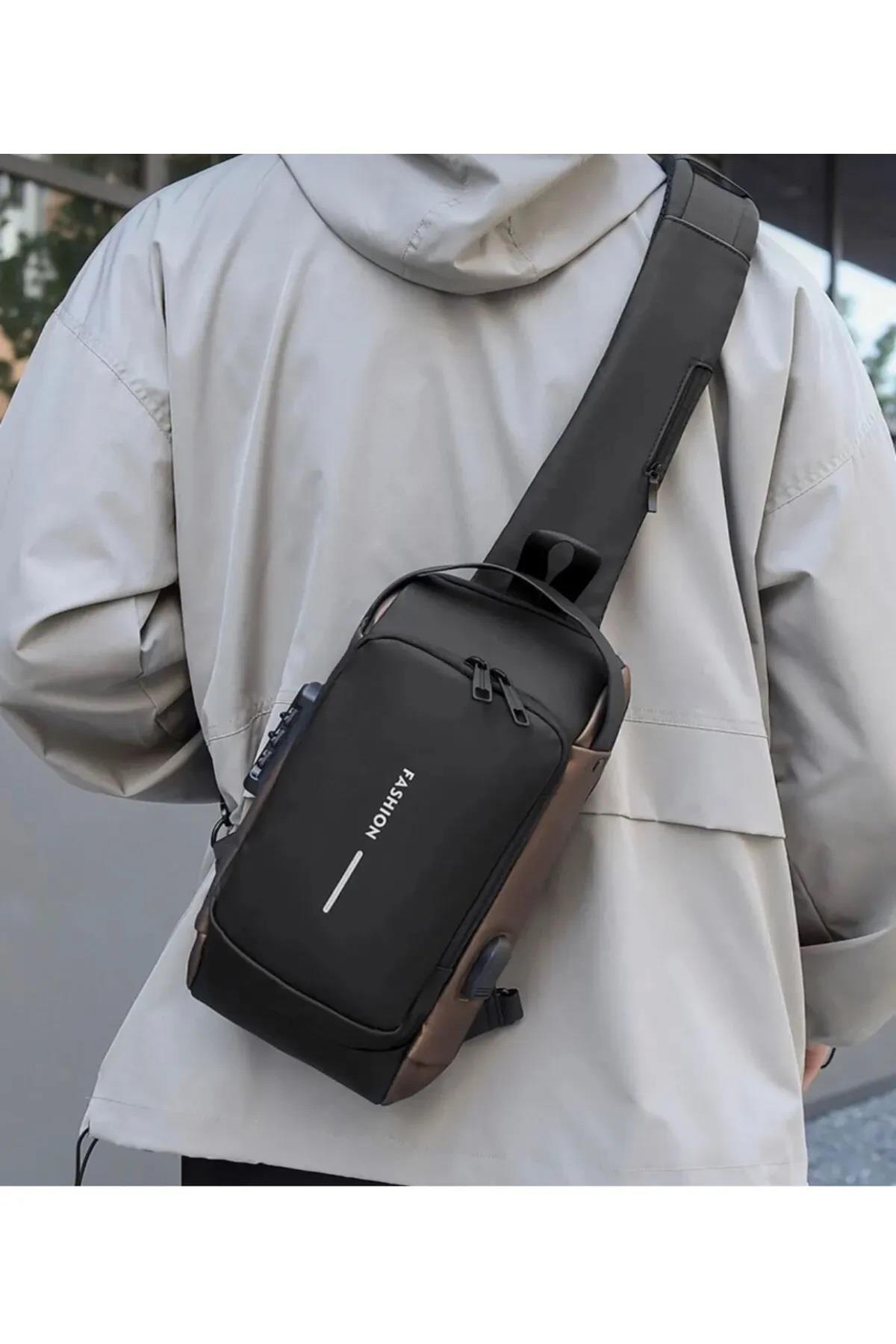 76297 Dewberry Shoulder Bag with USB Charging Port and Lock-SİYAH
