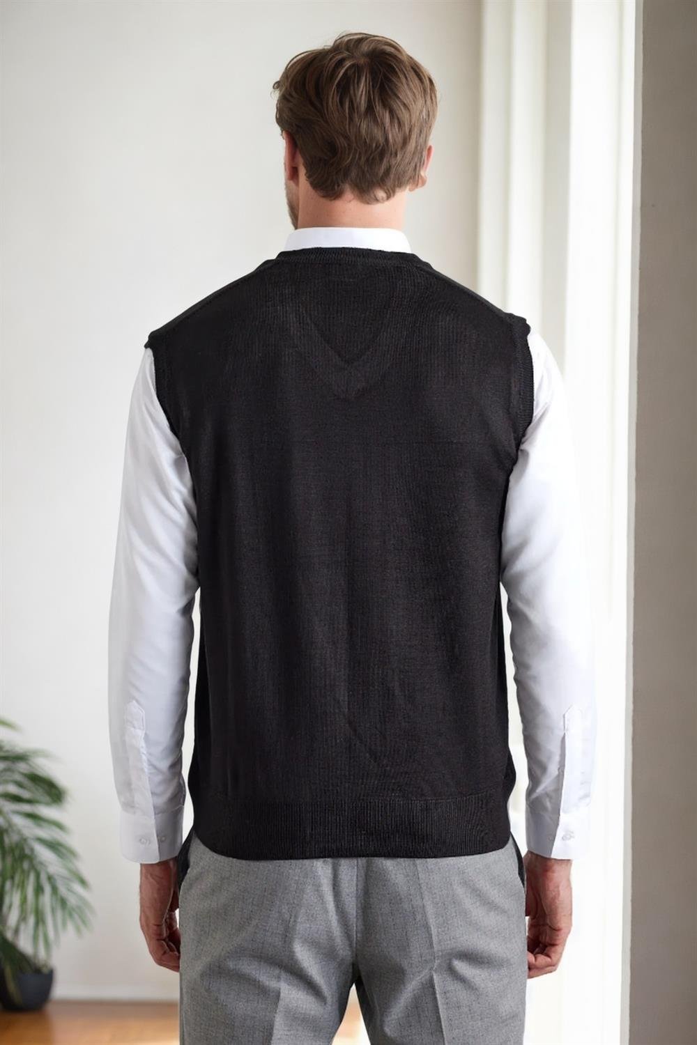 90829 Dewberry V Neck Sleeveless Knit Mens Sweater-SİYAH
