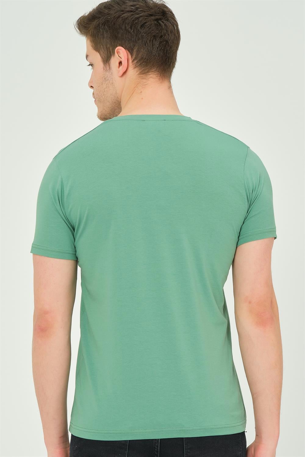 T8568 DEWBERRY V YAKA ERKEK T-SHIRT-DÜZ AÇIK YEŞİL