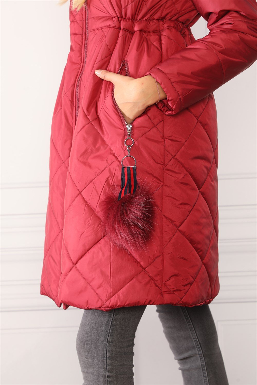 Z6646 DEWBERRYN KÜRKLÜ PONPONLU BAYAN KABAN-BORDO