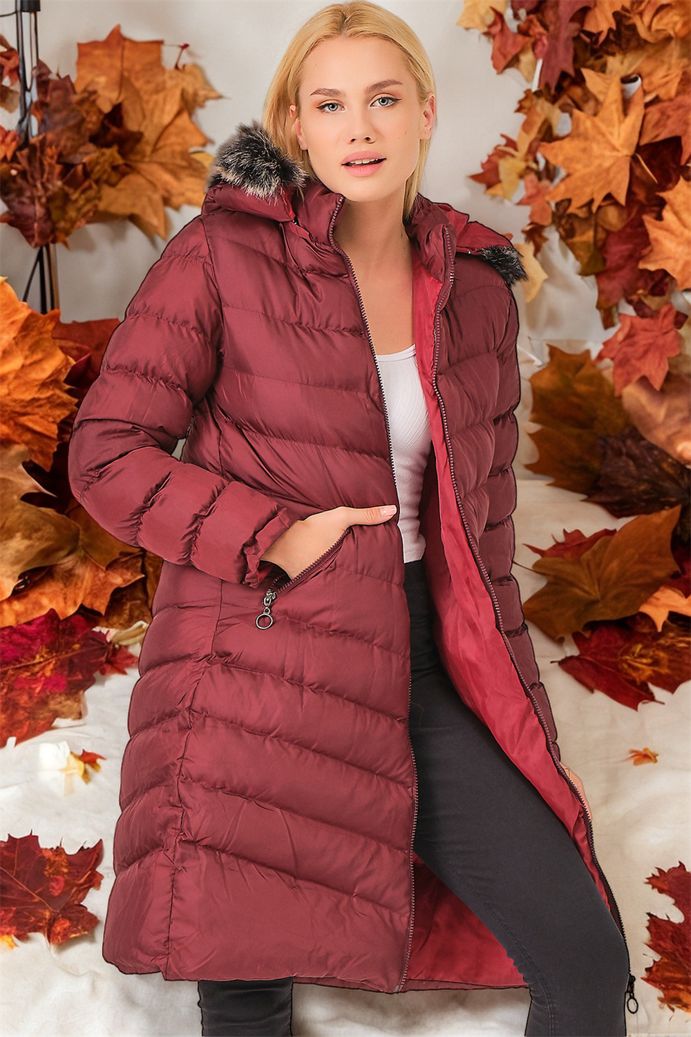 Z6690 DEWBERRY KÜRKLÜ KAPŞONLU BAYAN KABAN-DÜZ BORDO
