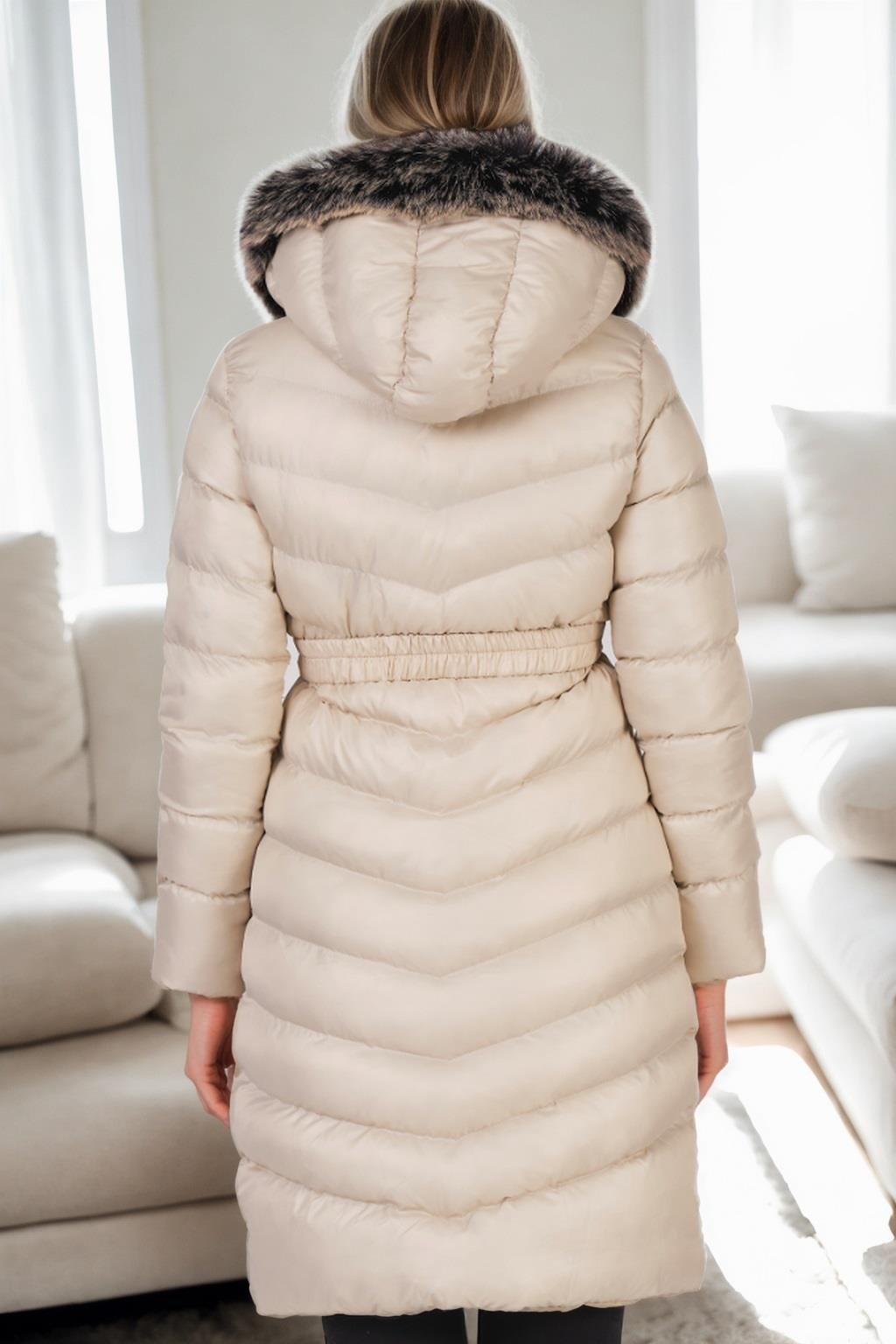 Z9690 DEWBERRY KÜRKLÜ KAPŞONLU BAYAN KABAN-BEJ