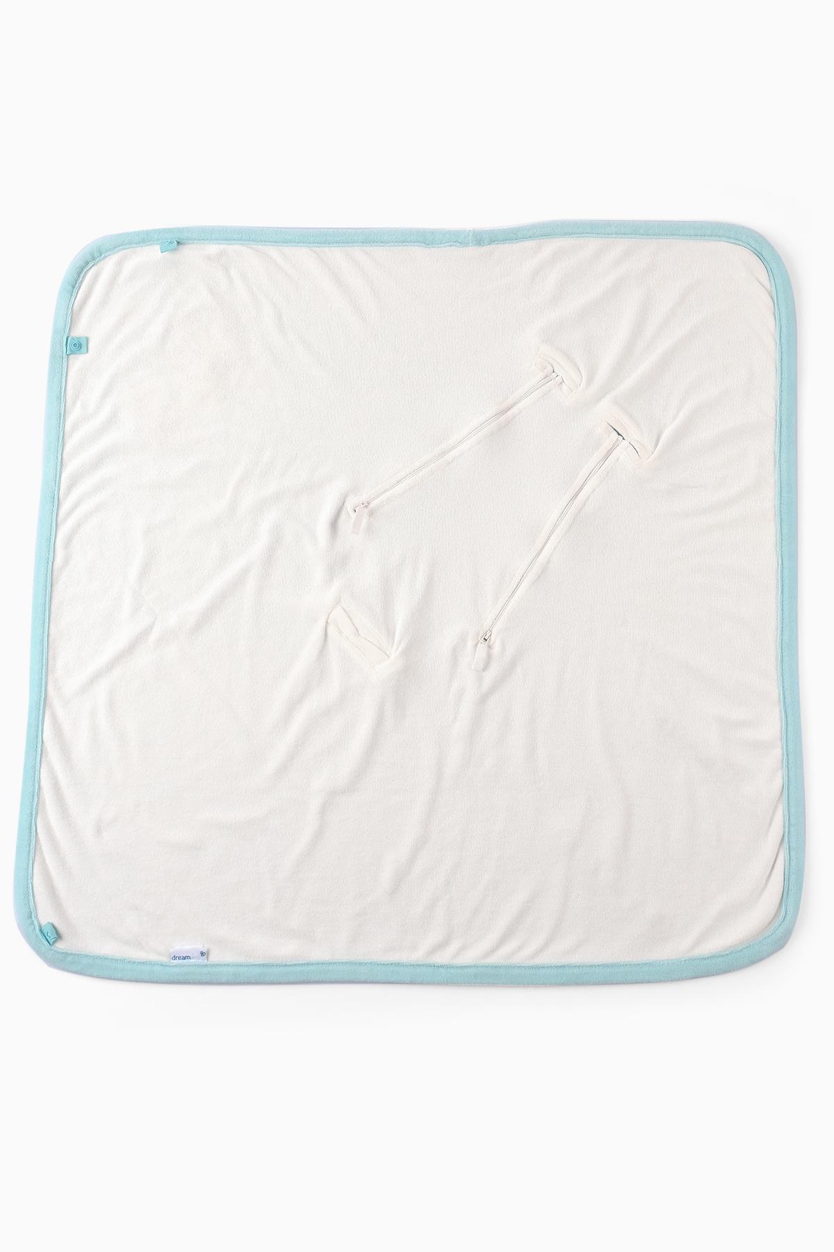 Aslan Nakışlı Piko Bebek Puset BattaniyesiBattaniye Piko Bebek Puset Battaniyesi 90x90 cm Aslan Nakışlı Uygun Bebe