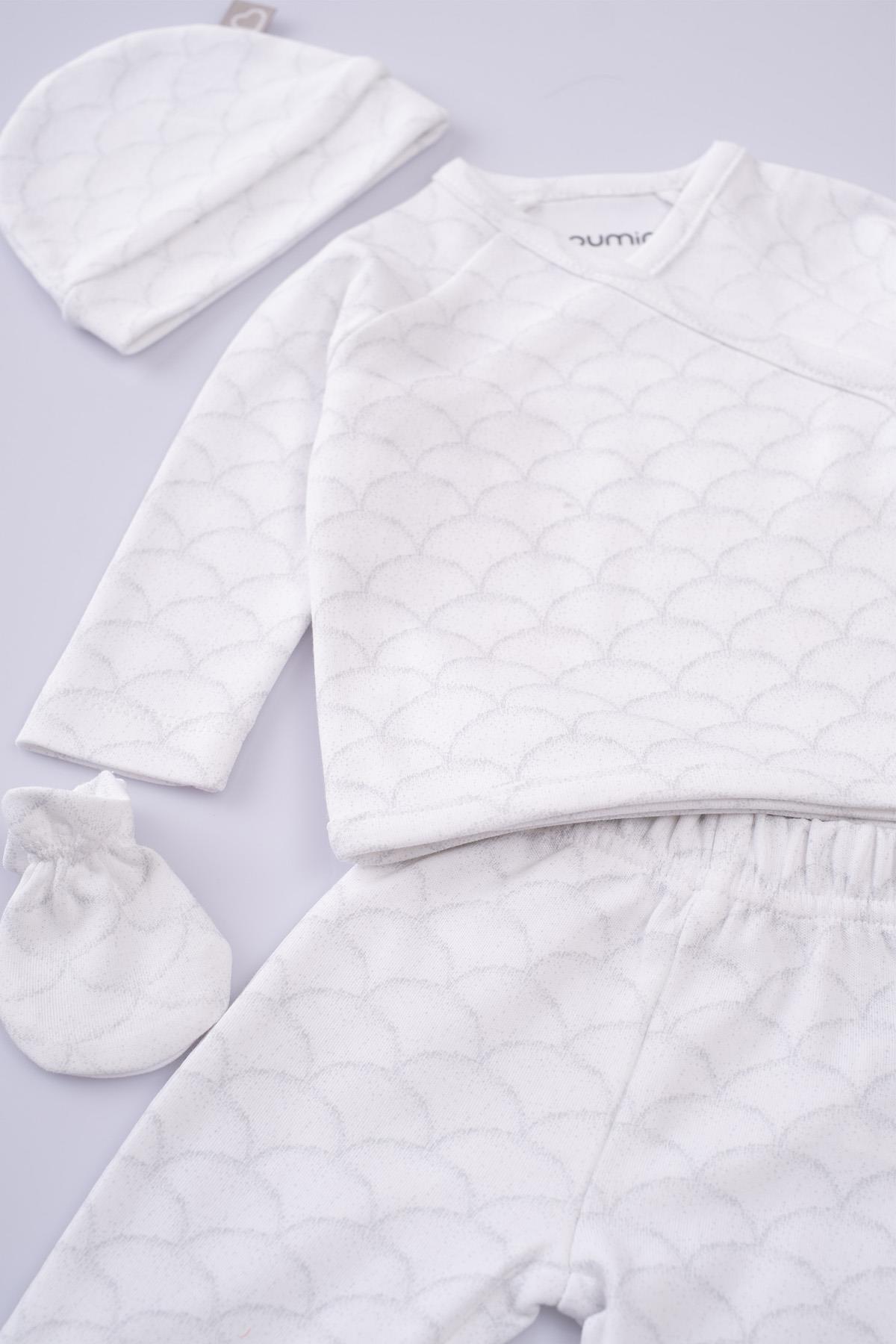 Bebek Hastane Çıkış Seti Büyük Dalga Beyaz | Uygunbebe.comHastane Çıkış Setleri Bebek Hastane Çıkış Seti Büyük Dalga Beyaz Boumini