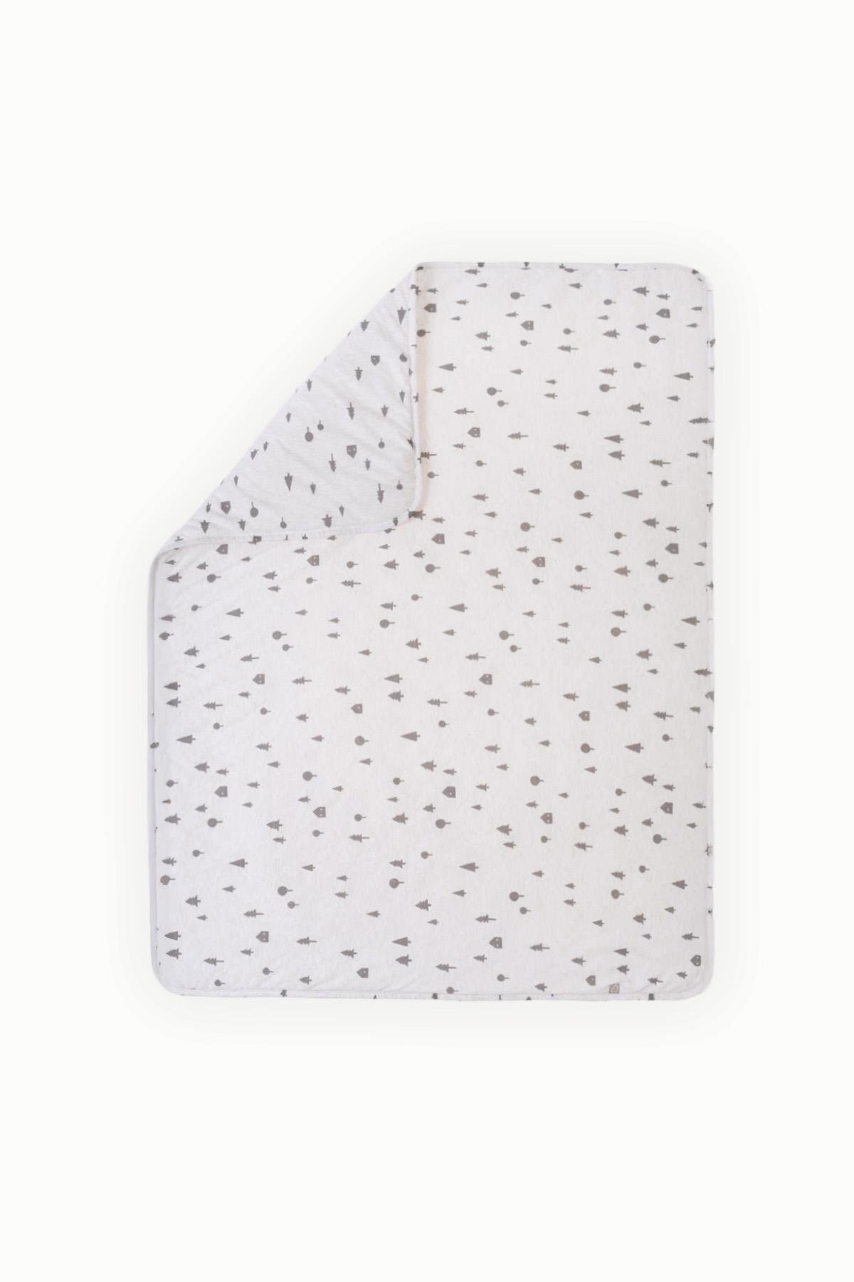 BouminiBoumini 75x100 cm Elyaf Dolgulu Pamuklu Bebek Battaniyesi Çift Taraflı Çam Ormanı BejBattaniye