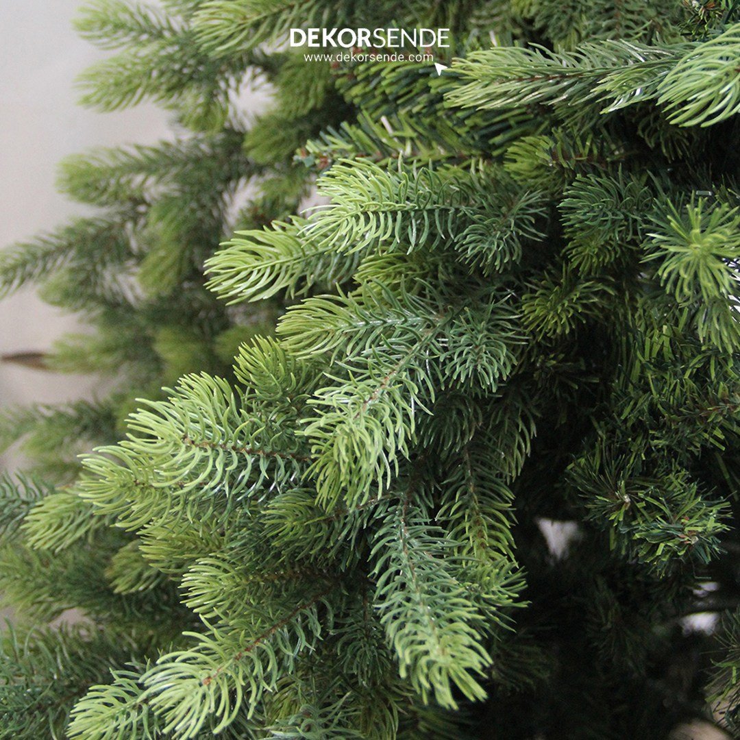 Yılbaşı Çam Ağacı 2154 Tips Yeşil 270 cm - Çam Ağacı ve Garland