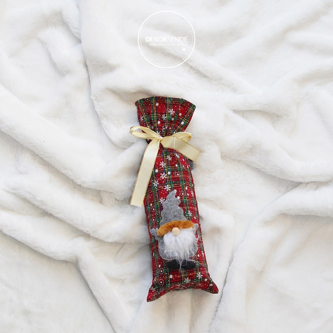 Yılbaşı Süsü Hediye Kesesi Gri Şapkalı Kırmızı Beyaz 20 cm - Yılbaşı Aksesuarları
