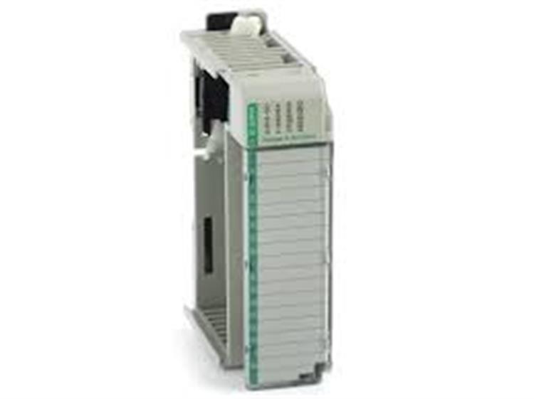 Compact solid-state 24V DC source, protected output module