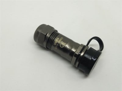 ST1211/P7 IP67 Metal Karşıt Tip Konnektör