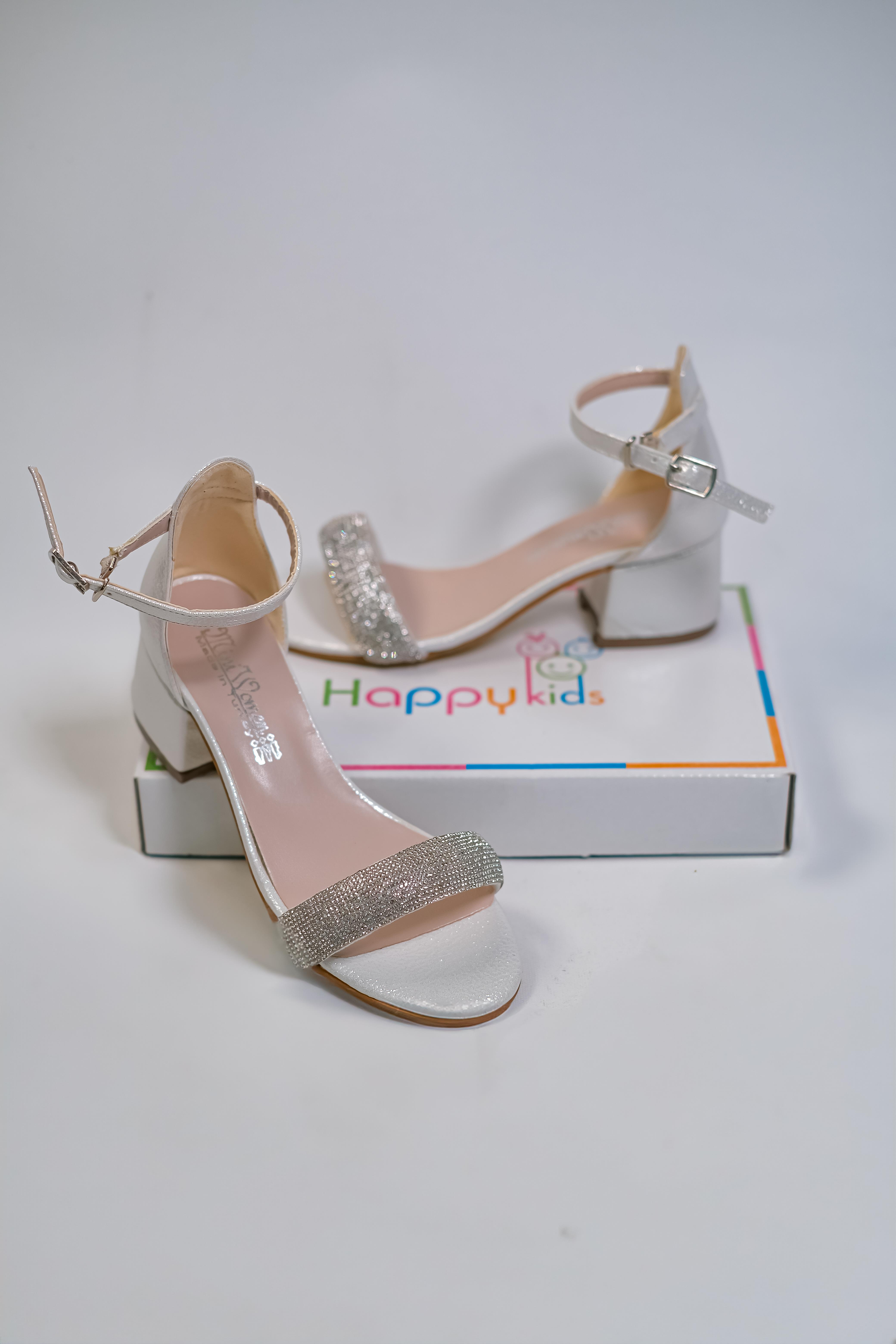 Kız Çocuk Abiye Ayakkabı Krem Sedef Rugan Tek Bantlı Taşlı Mezüniyet-Düğün Topuklu Çocuk Abiye Ayakkabı