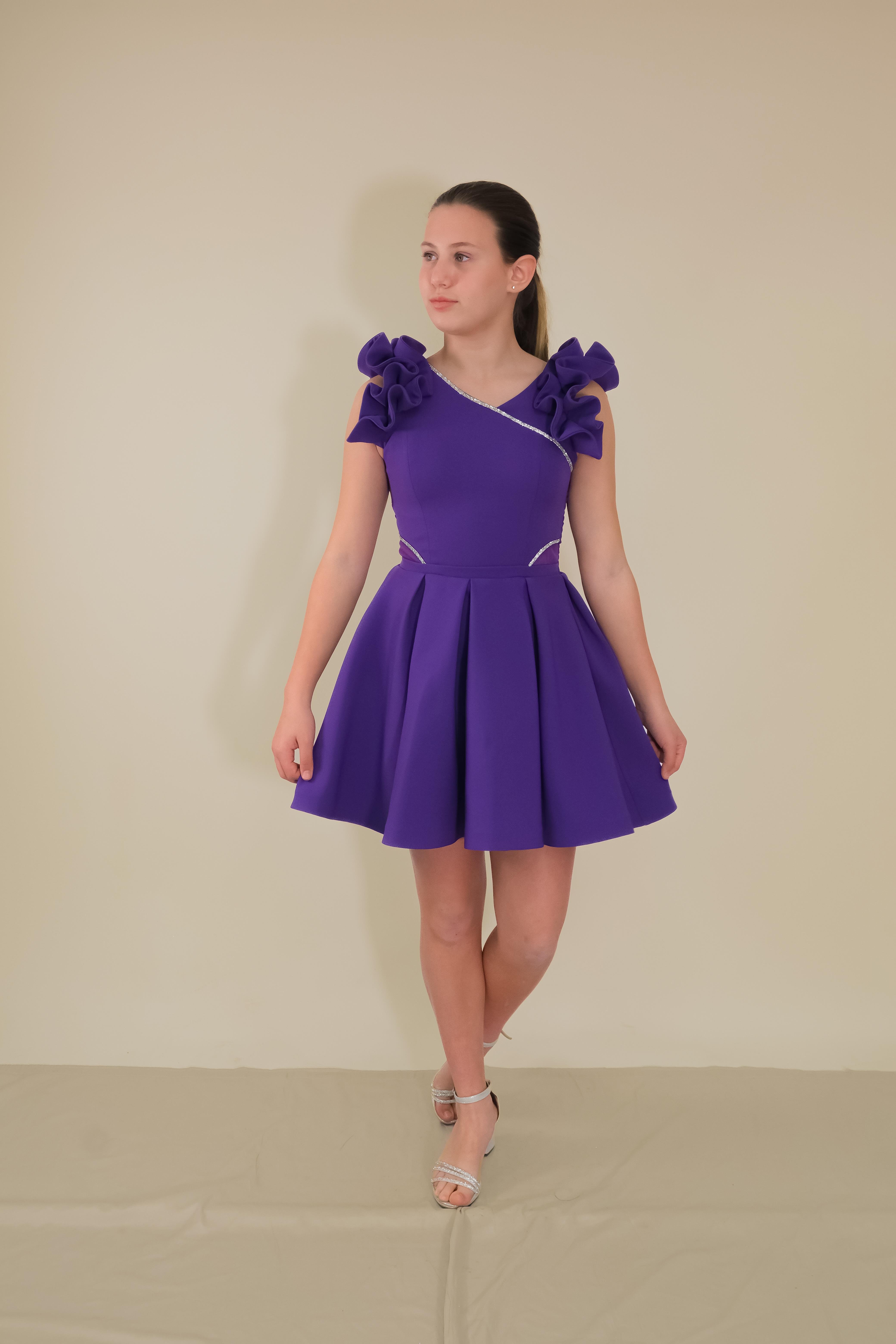 Kız Çocuk Abiye Mor Krep Kumaş Kolları Farbalı Şerit Taş Detaylı Kısa Abiye Elbise 10-15 Yaş