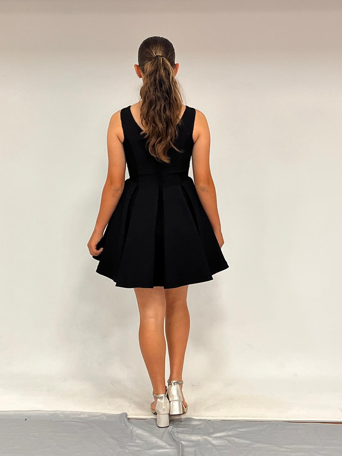 Kız Çocuk Abiye Siyah Krep Kısa Bel İnce  Şerit Taş Detaylı Taş  Kısa Abiye Elbise 10-15 Yaş