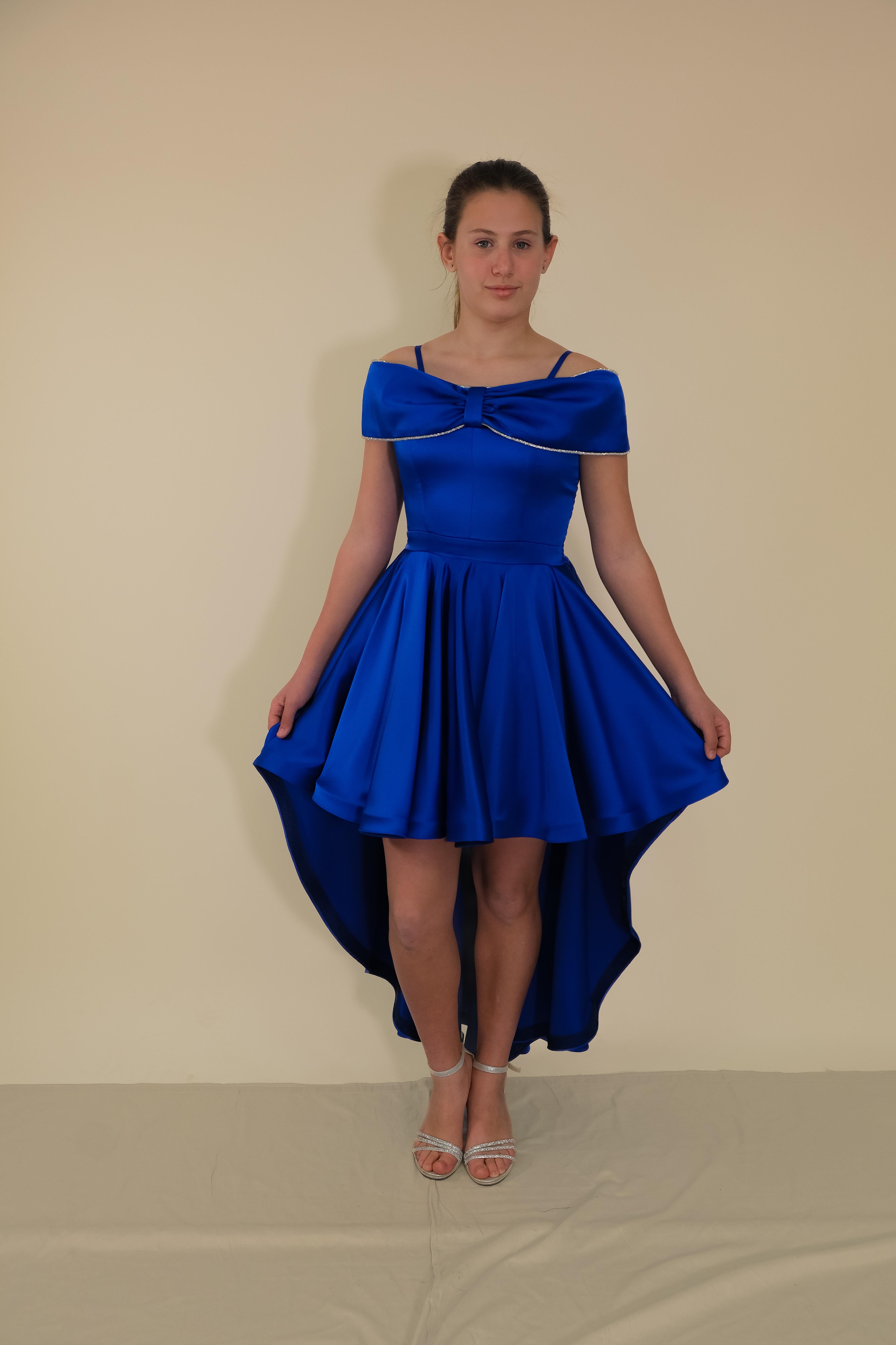 Kız Çocuk Abiye Saksmavi Saten Kurdela Yaka Düşük Omuz Askılı Önü Kısa Kuyruklu Abiye Elbise 10-15 Yaş