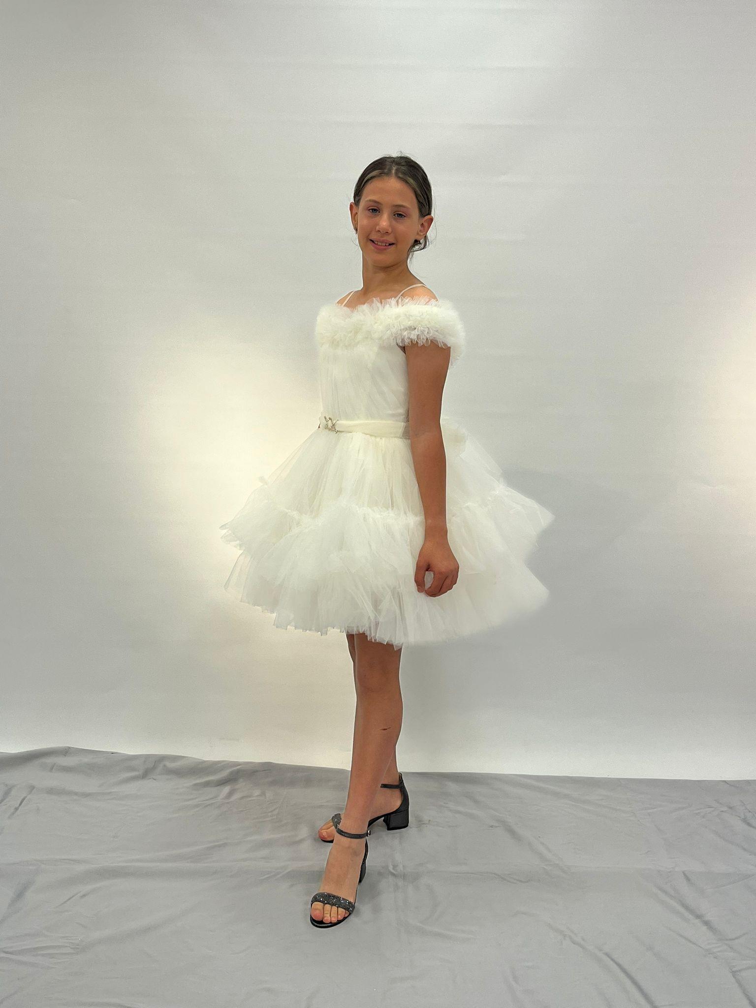 Kız Çocuk Abiye Ekru Askılı Yakası Fırfırlı Beli Tokalı Kısa Kat Tüllü Abiye Elbise 10-14 Yaş
