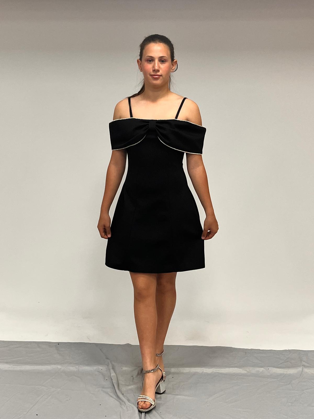 Siyah kısa kol detaylı Kız Çocuk Abiye Elbise 10-16 yaş 