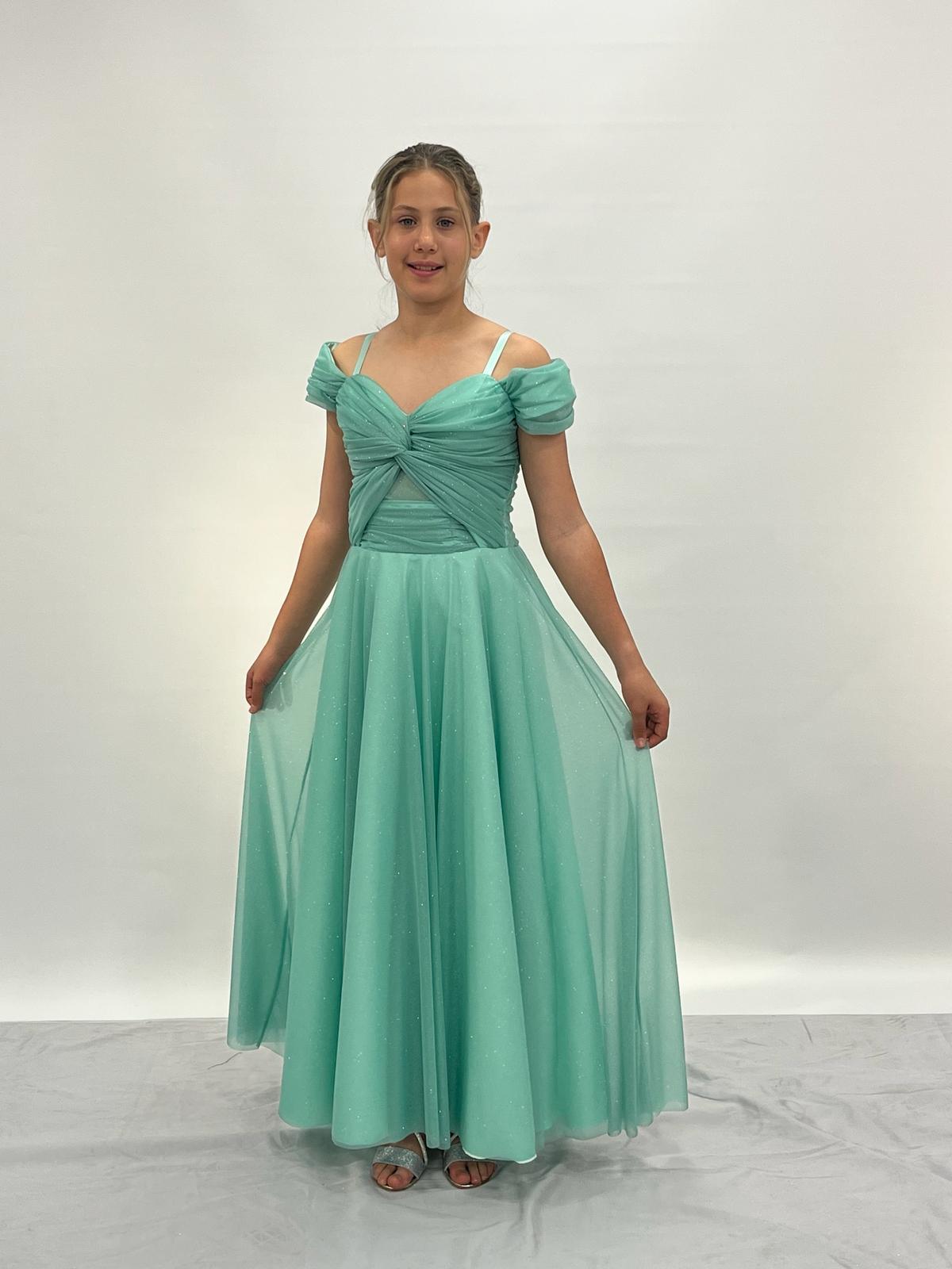 Kız Çocuk Yeşil Askılı Omuz Detaylı Pırıltılı Tüllü Uzun Abiye Elbise 10-15 Yaş