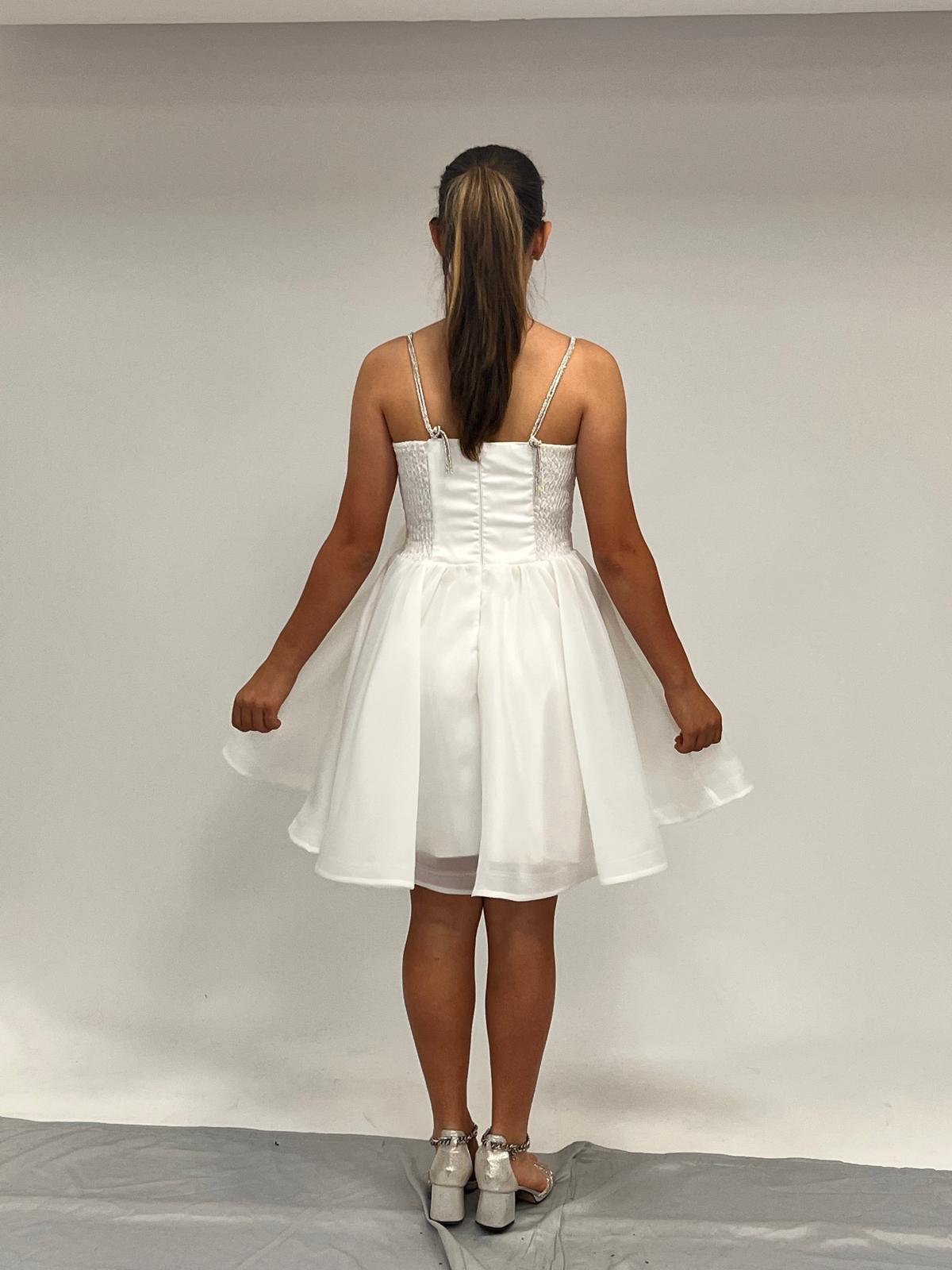 Kız Çocuk Abiye Beyaz Taş Kordon Askılı Kalp Yaka  Kısa Yandan Kendinden Kuşak Detaylı  Şifon Abiye Elbise 10-15 Yaş