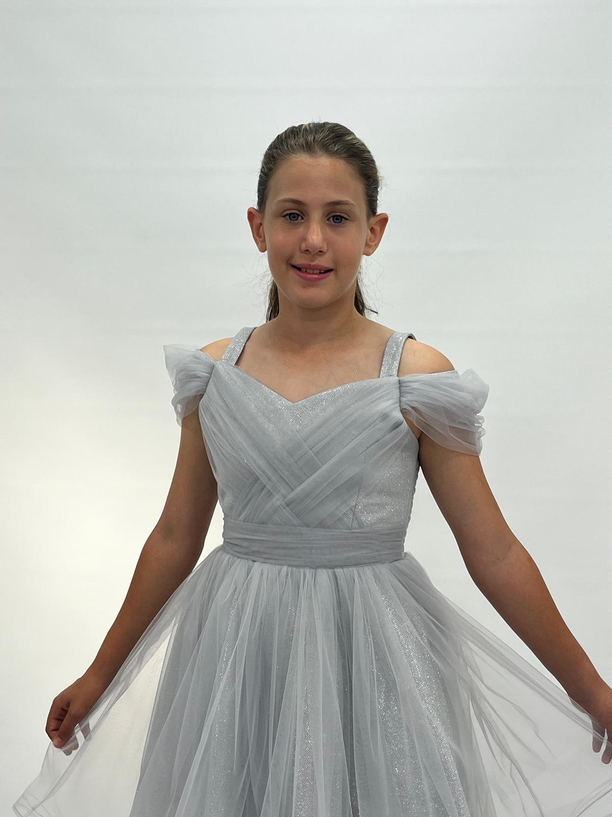 Kız Çocuk Abiye Gri Askılı Düşük Kollu Kuyruklu Abiye Elbise 10-14 Yaş