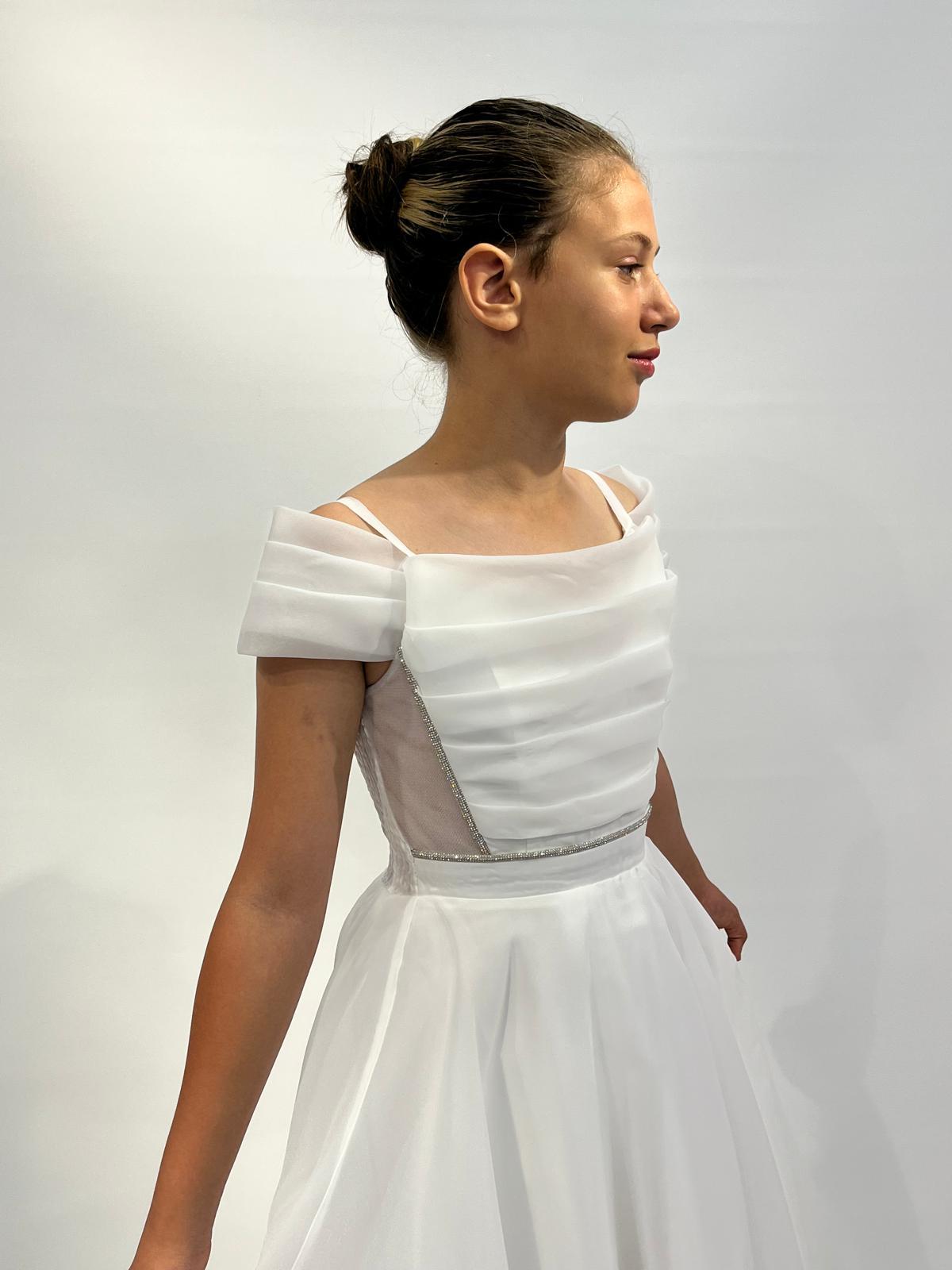 Kız Çocuk Abiye Krem Askılı Uzun Şifon Kolları Çıkabilen Drape Yaka Abiye Elbise 10-15 Yaş