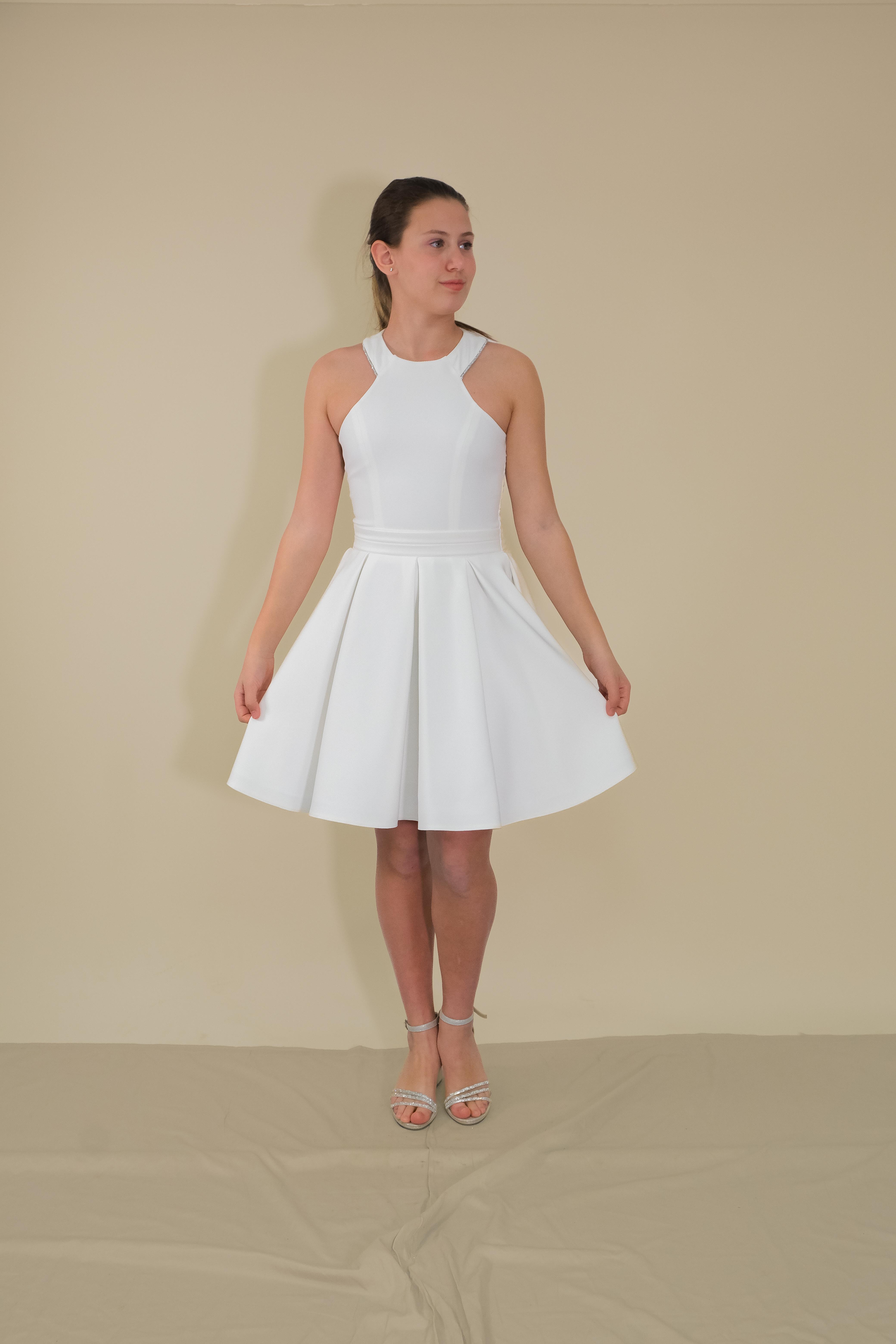 Kız Çocuk Abiye Krem Krep Kumaş Halter Yaka Sırt Fiyonk Şerit Taş Detaylı Abiye 10-15 Yaş