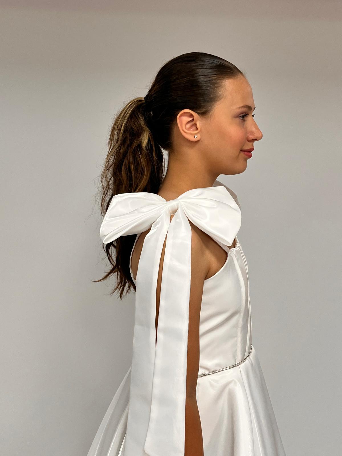 Kız Çocuk Abiye Askılı Krem Parlak Kumaş Kısa Askısı Kurdela Detaylı Abiye Elbise 10-15 Yaş